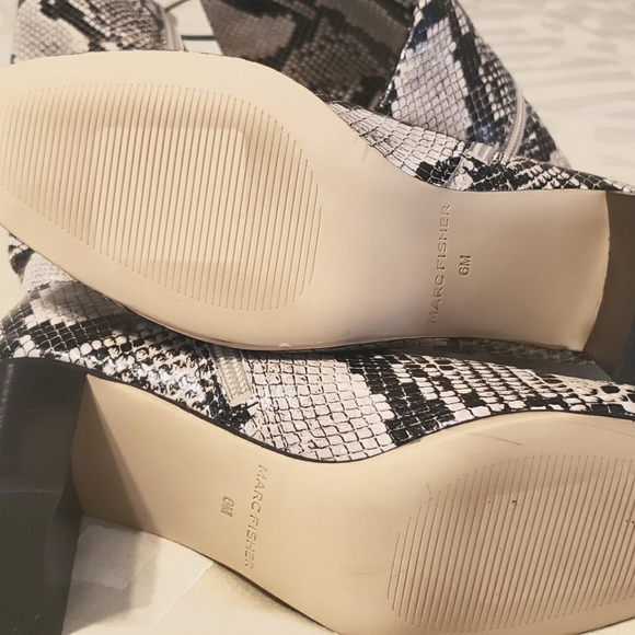 NEW LISTING!!!!! - Picture 4 of 5